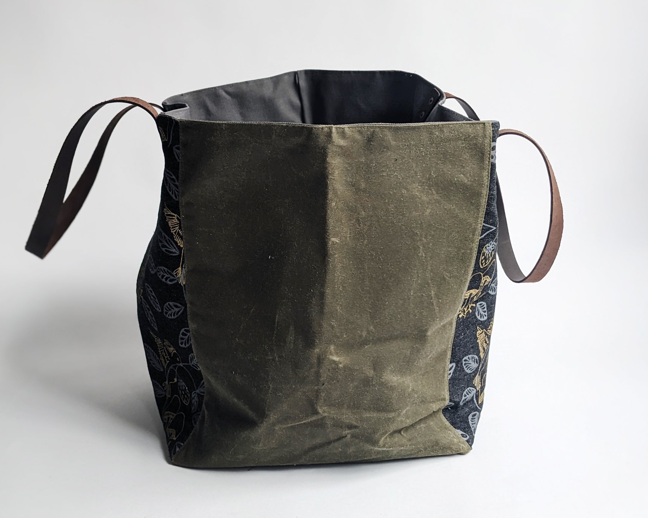 Large Tote - Forage