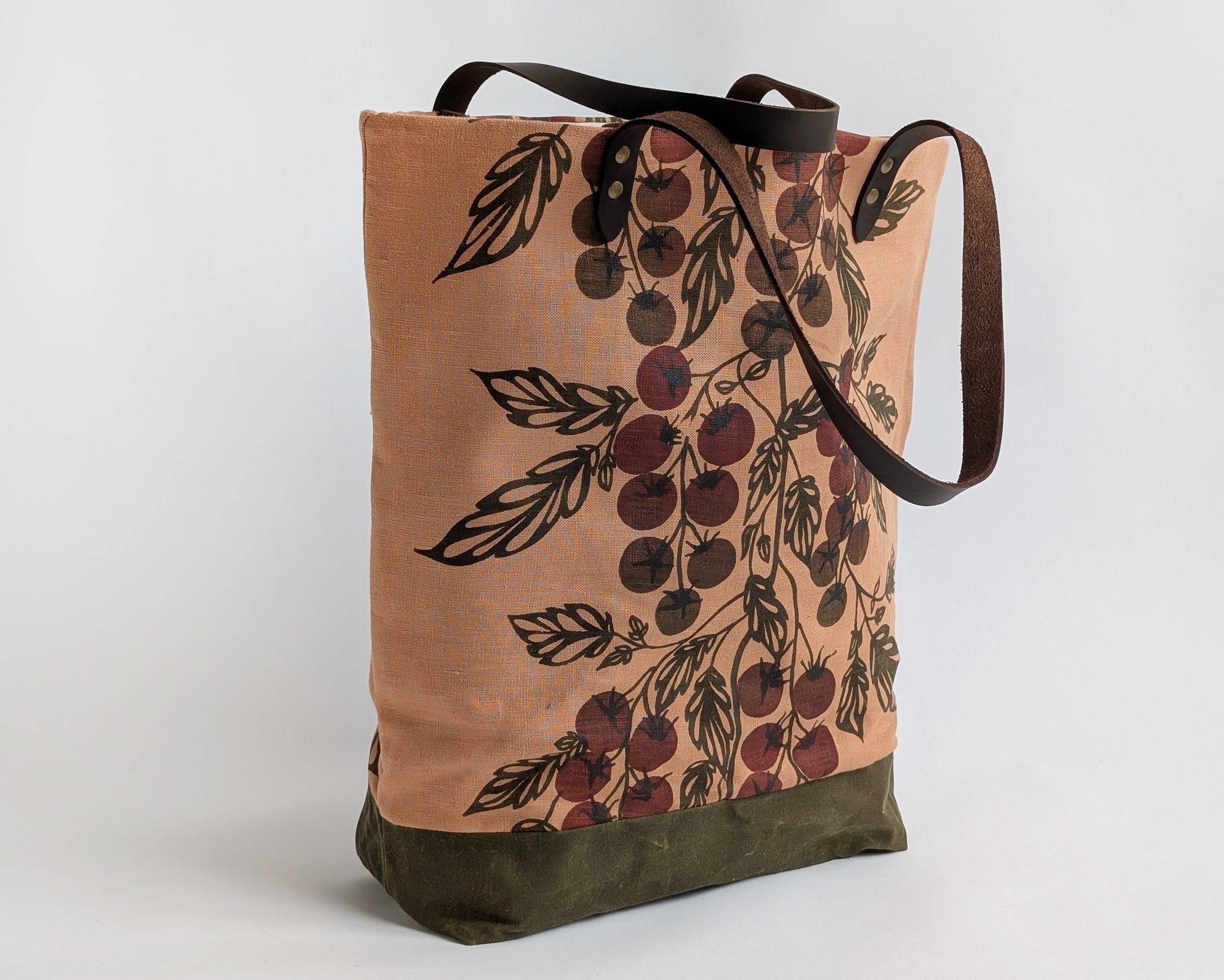 Linen Tote - Red Tomato Vine