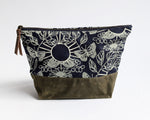 Traveler Pouch - Monarch Navy