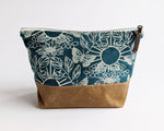 Traveler Pouch - Monarch Teal