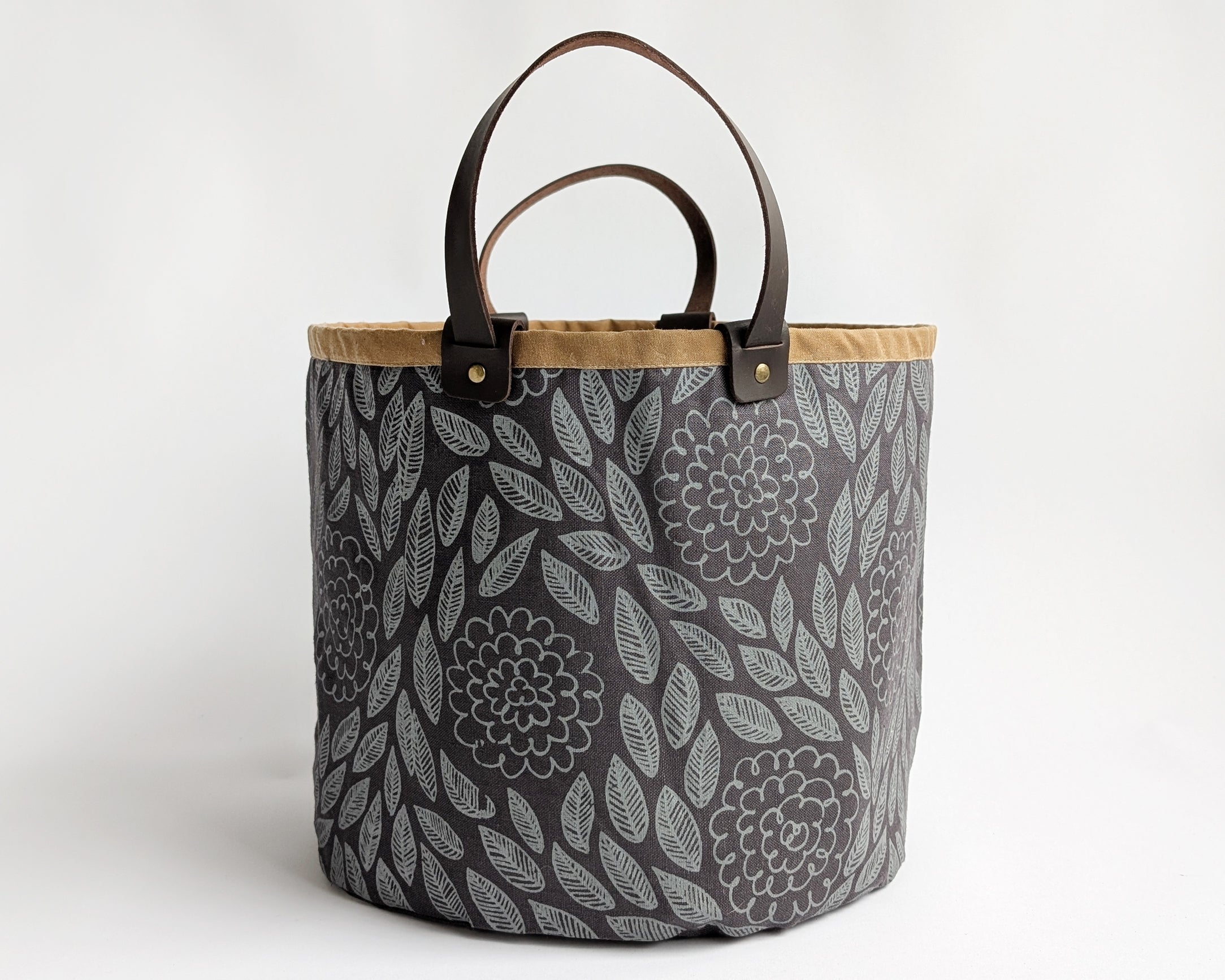Medium Basket - Flora Charcoal