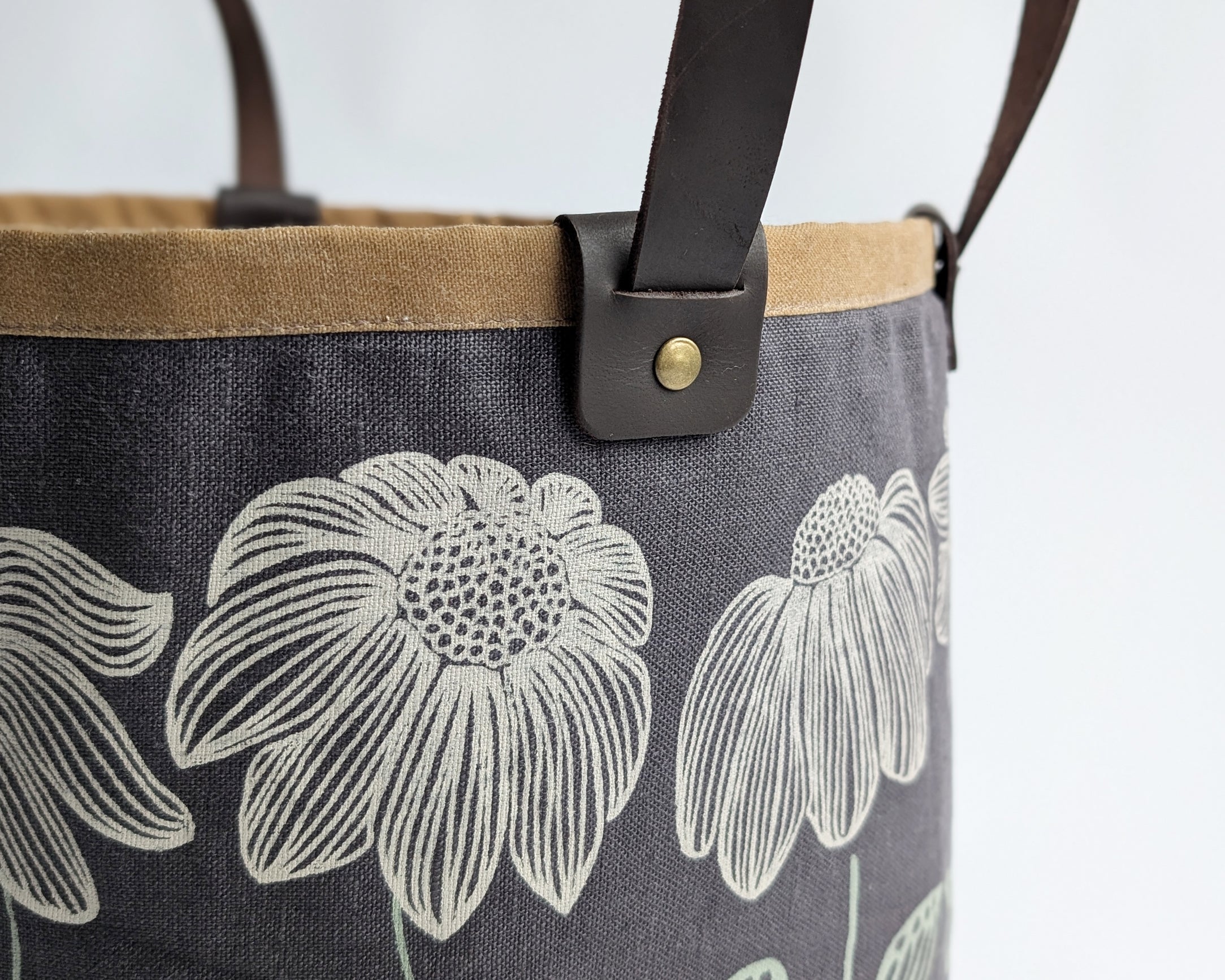 Medium Basket - Bloom Charcoal