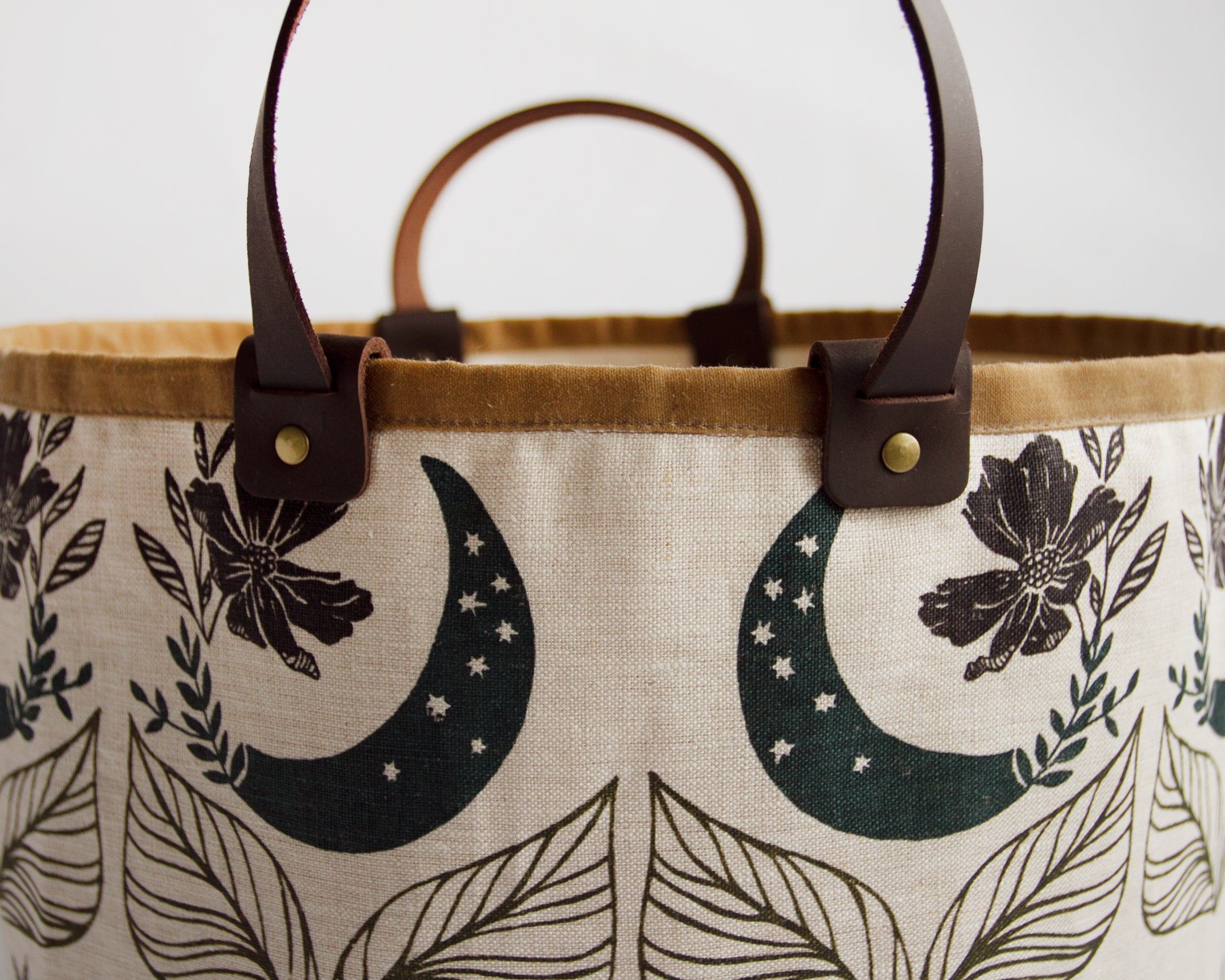 Large Basket - Garden Moon