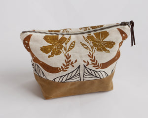 Traveler Pouch - size 1 - Garden Moon - Gold
