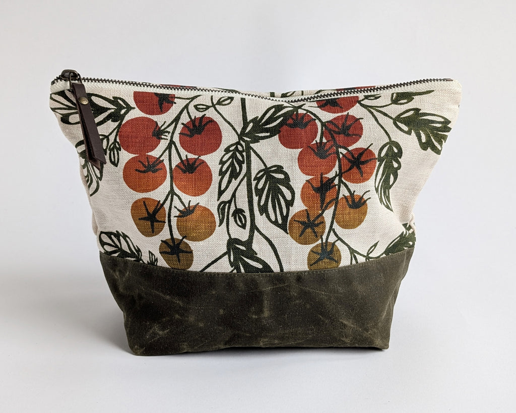 Traveler Pouch - Tomato Vine - Natural