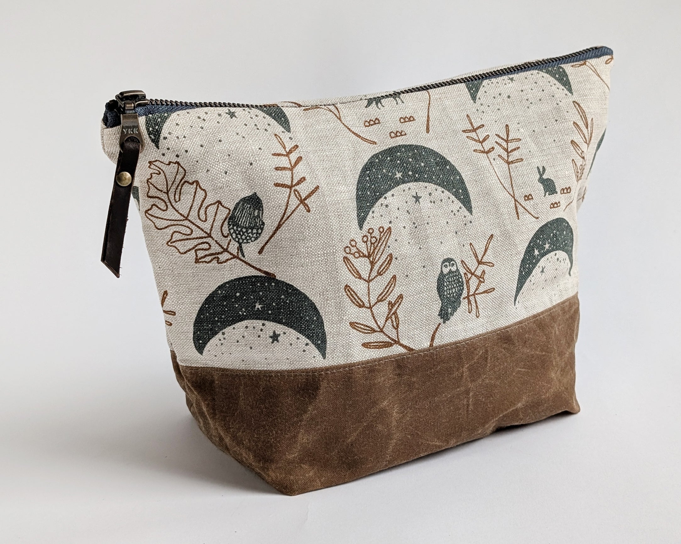 Traveler Pouch - Moons