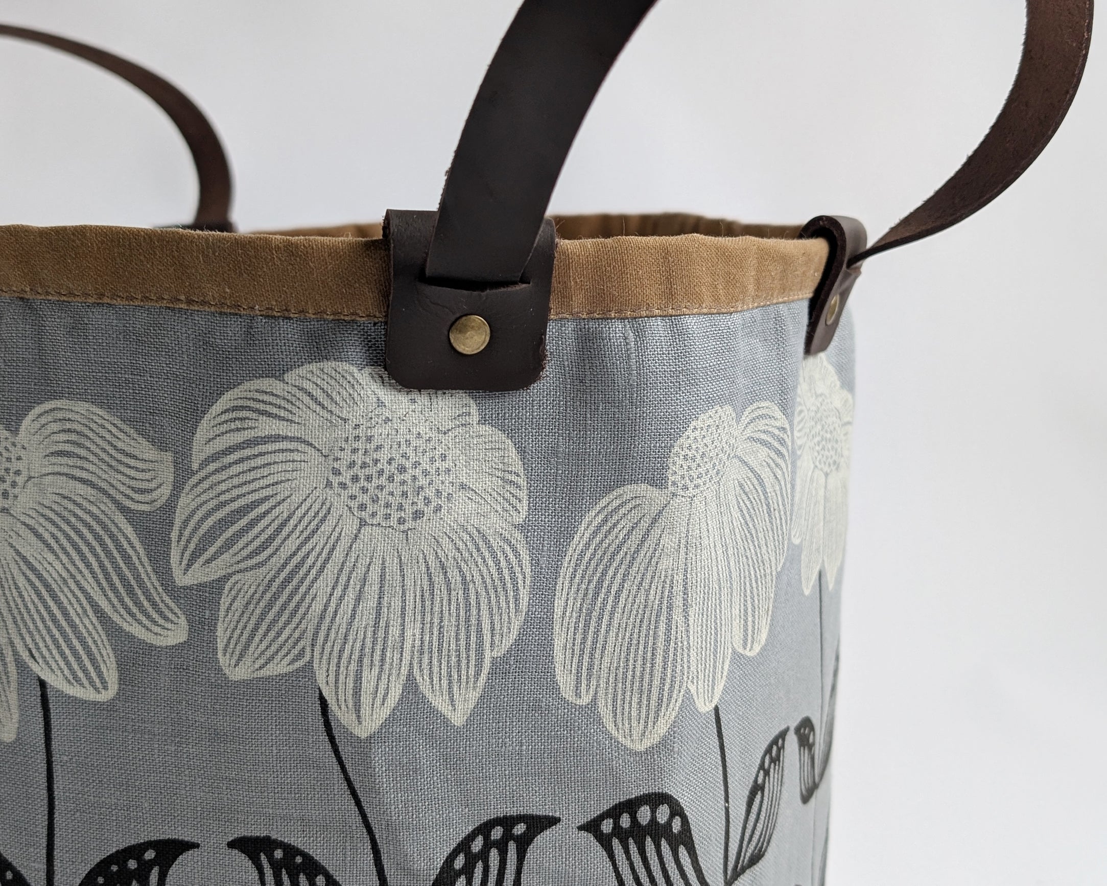 Small Basket - Bloom Steel