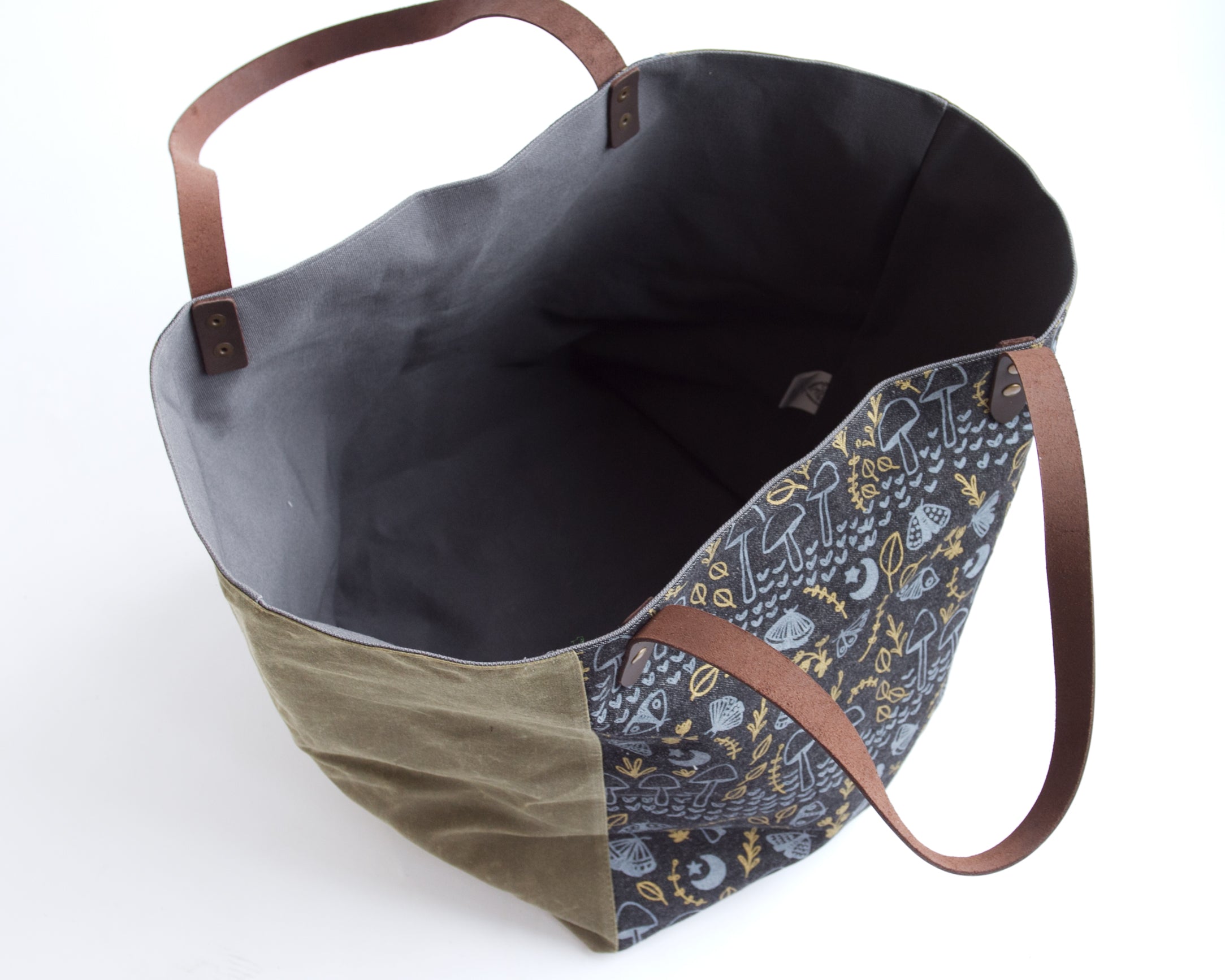 Large Tote - Mushrooms