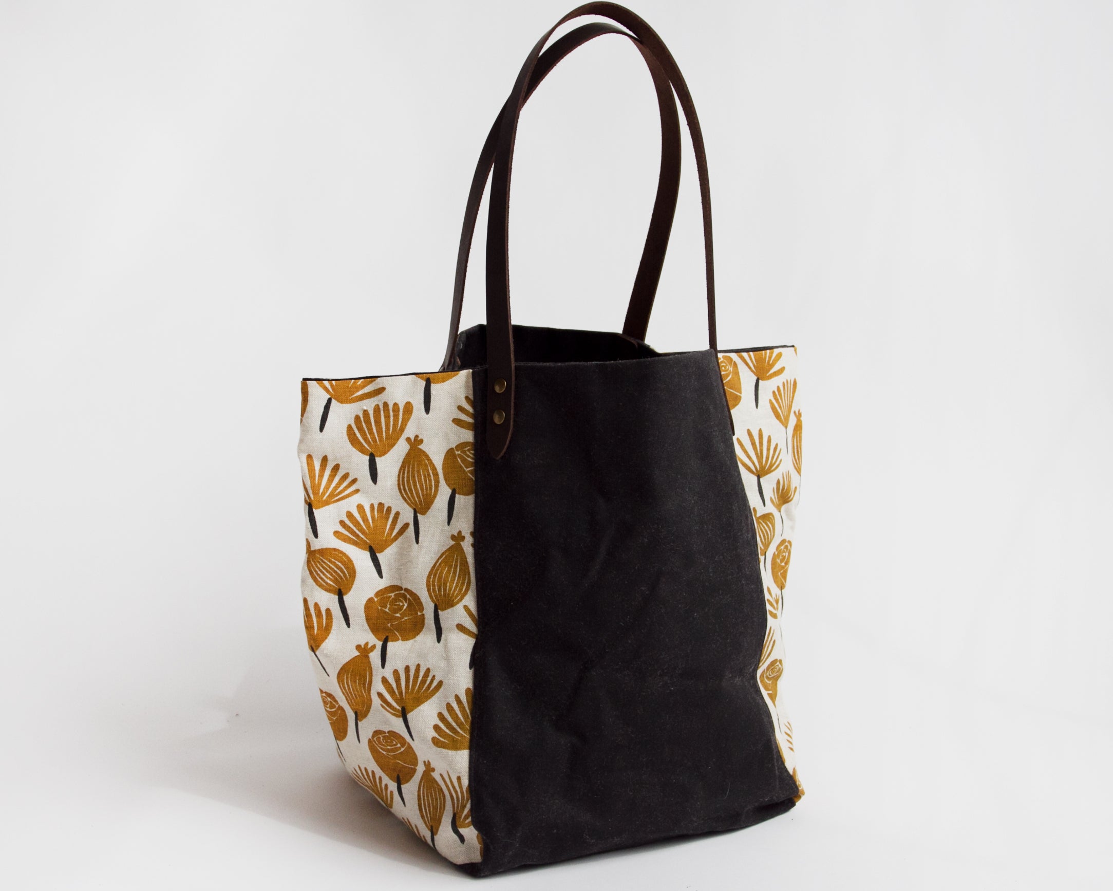 Tote Sample