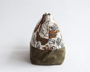Traveler Pouch - Monarch Chestnut